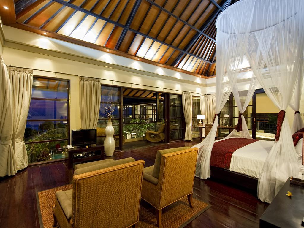 Lega * Seminyak (Bali)